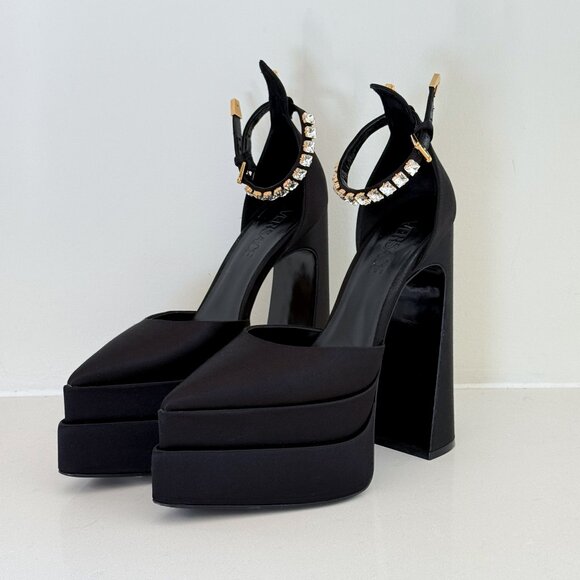 Versace Aevitas Pointy Satin Platform Pumps - Black - Size 38 - Picture 1 of 9
